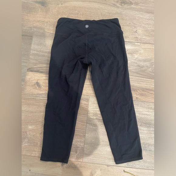 Bundle of two athleta black capris size small - Picture 3 of 8